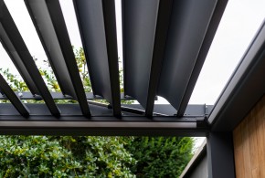 Lamellendach Siena | Wandmontage 3m x 3m 